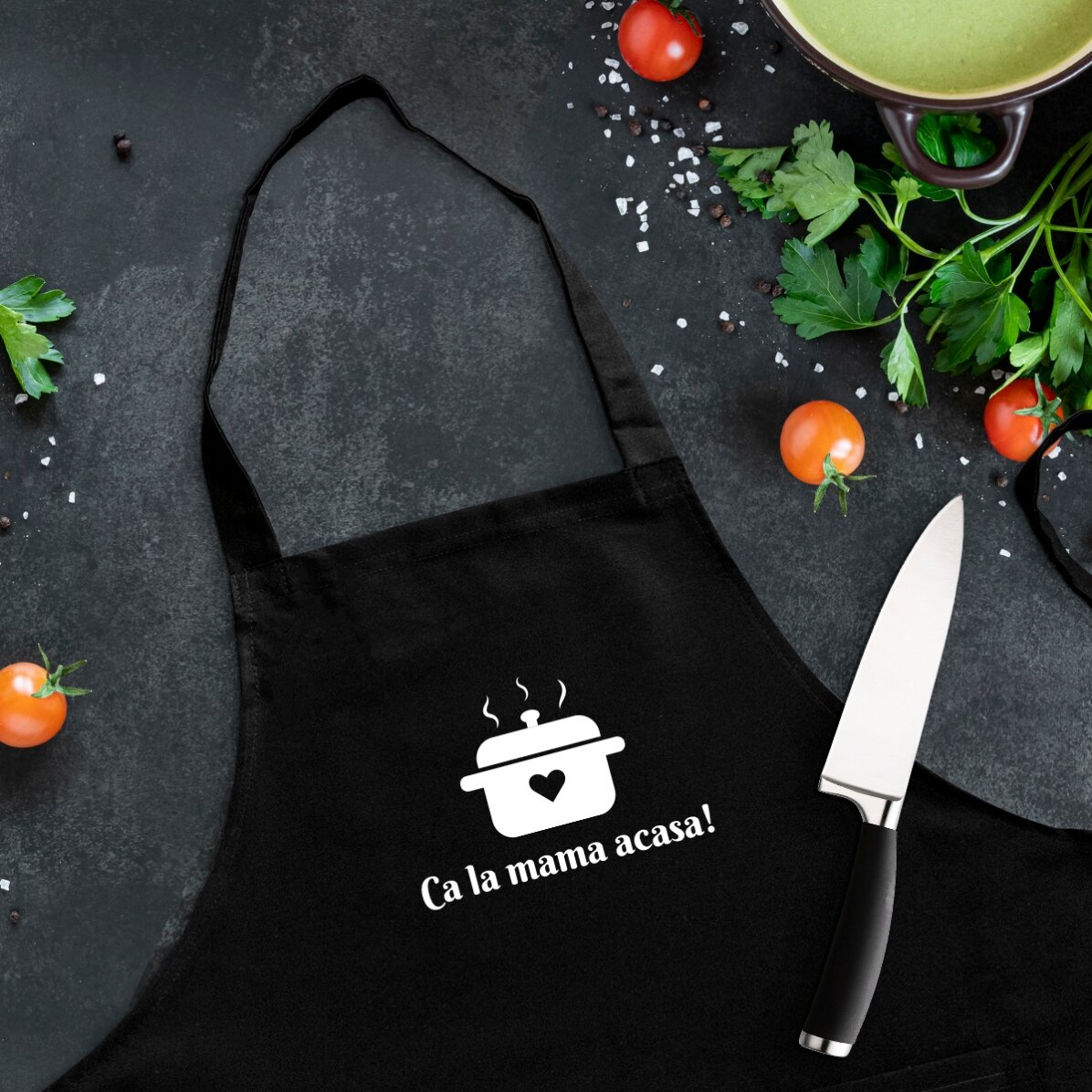 Șorț personalizat cu text - Ca la mama acasă!