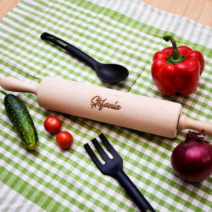 Sucitor de lemn personalizat cu numele tău