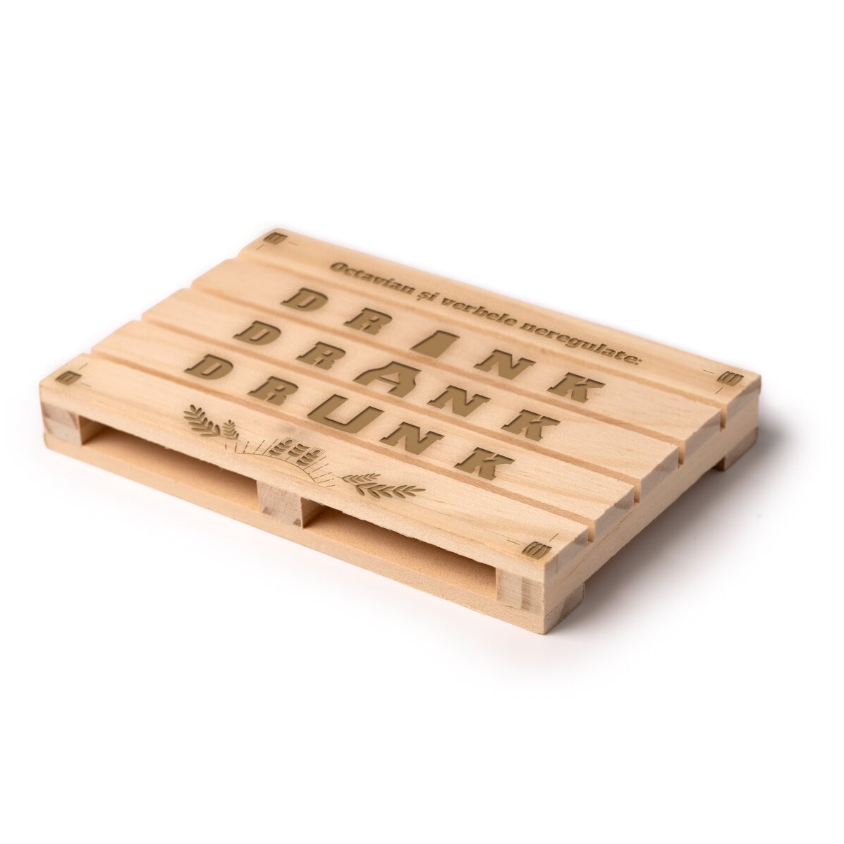 Suport de pahar în formă de palet personalizat cu text - Drink Drank Drunk
