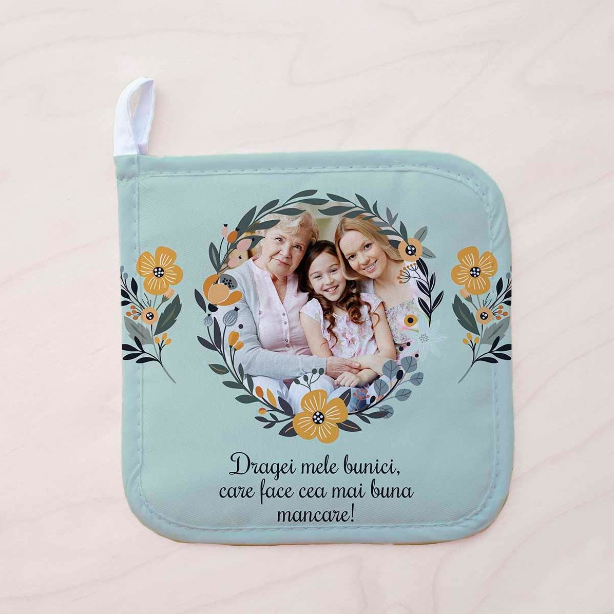 Personalised hot pot holder with photo and text - Flower design