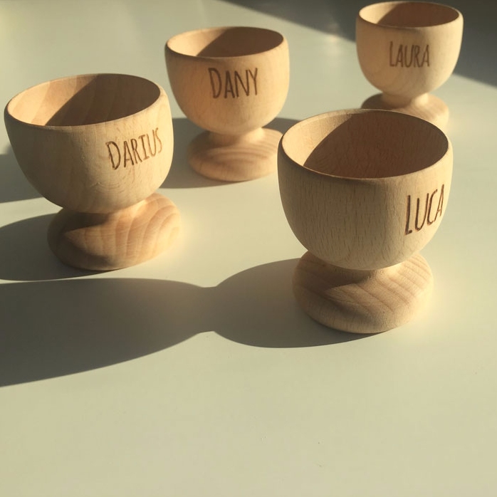 Suport ouă personalizat pentru cuplu