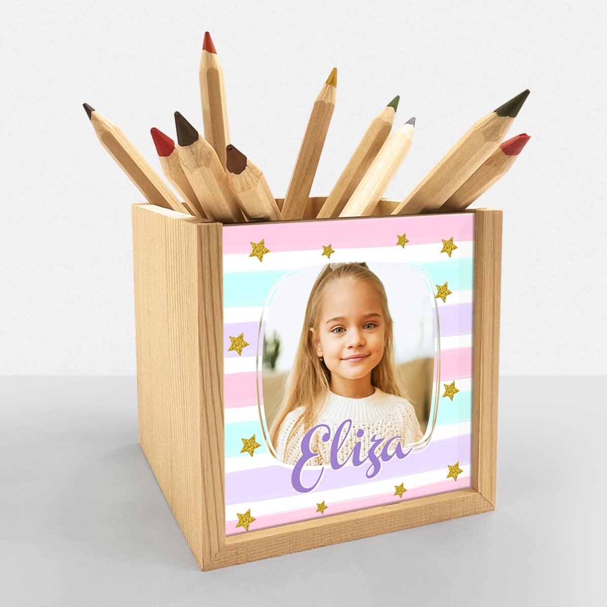 Suport pentru creioane personalizat cu poză și nume - Curcubeu