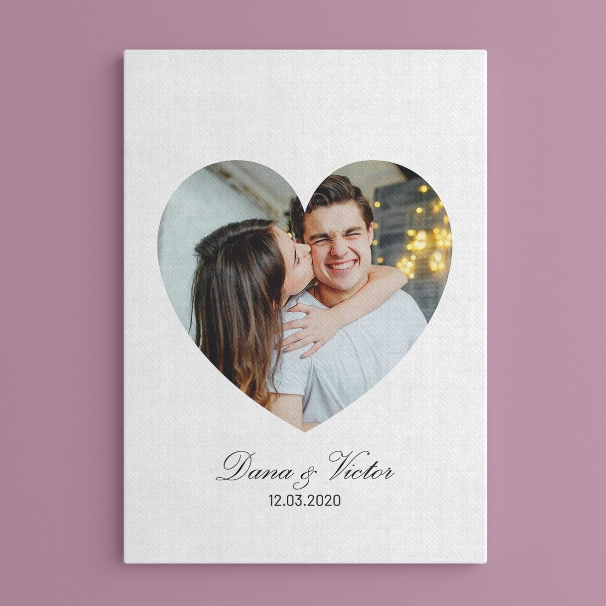 Tablou personalizat cu poză în formă de inimă și text - Te iubesc! 