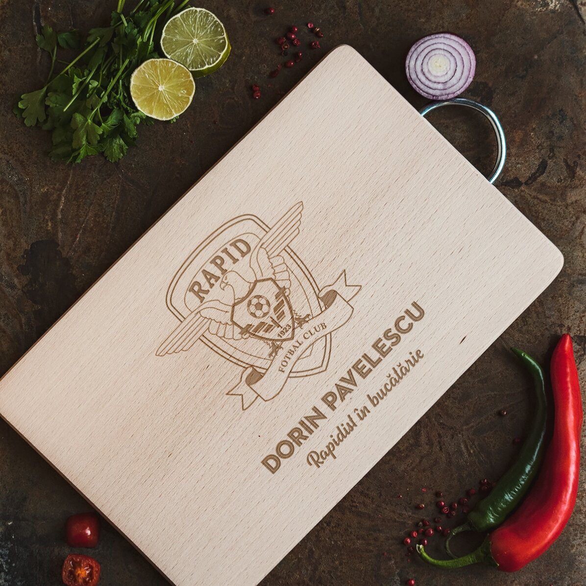 Tocător dreptunghiular cu mâner personalizat cu text FC RAPID 