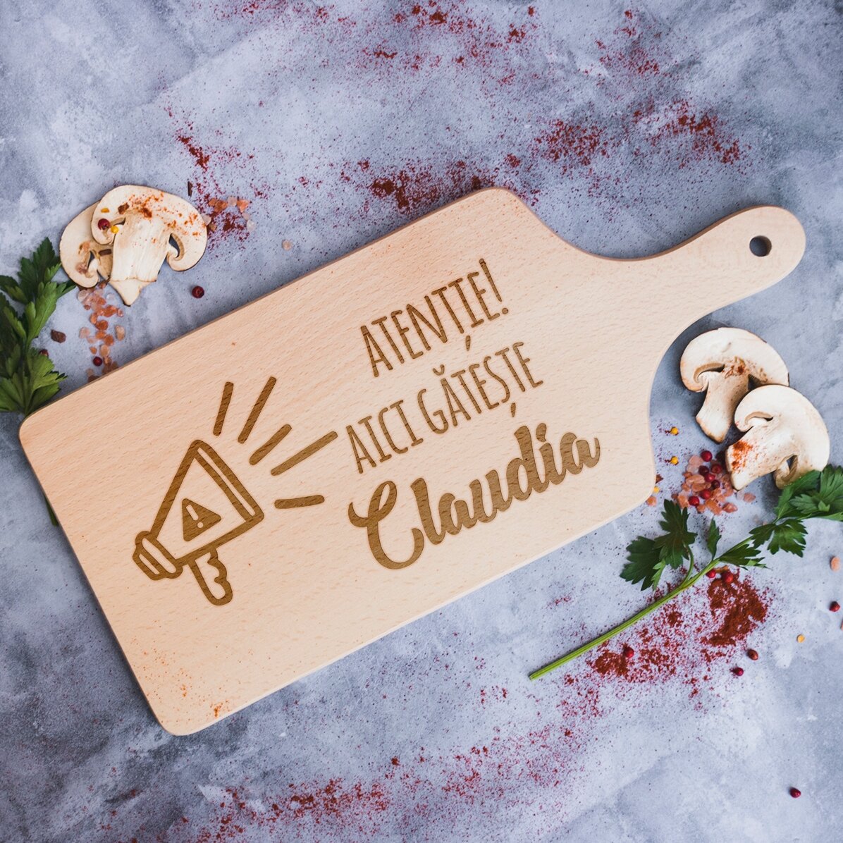 Tocător personalizat - Atenție, aici gătește..
