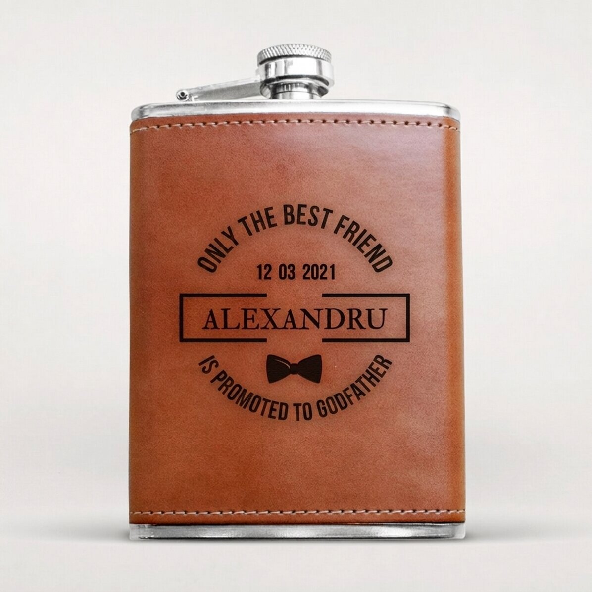 Pocket flask covered in leather, personalised with text