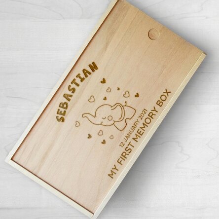 Personalised wooden gift box - Baby