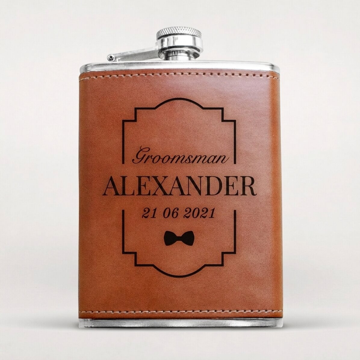 Leather-covered pocket flask personalised with text - Groomsman