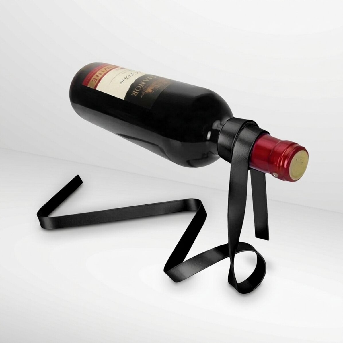 Wine bottle holder
