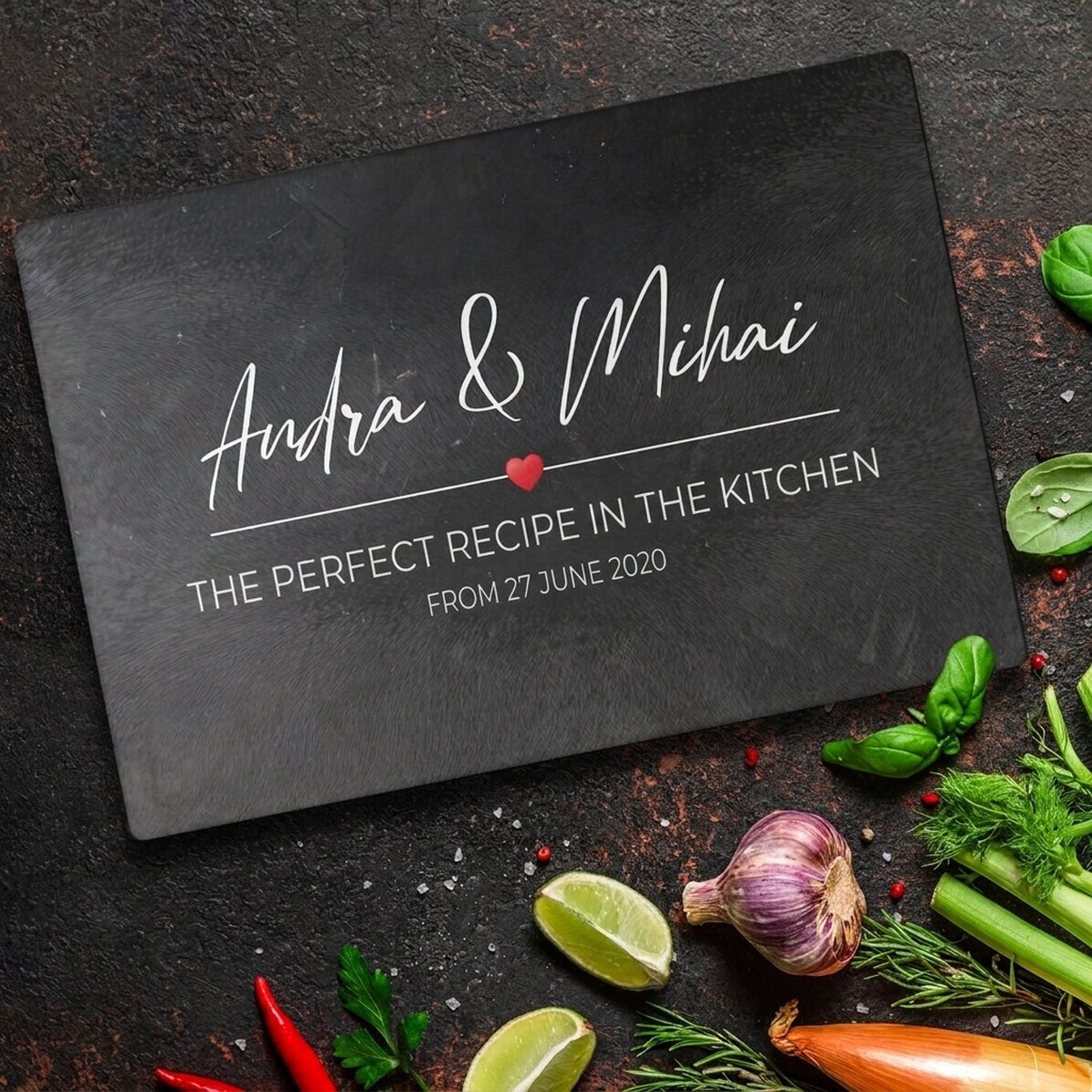 Personalised glass chopper with text - The perfect recipe