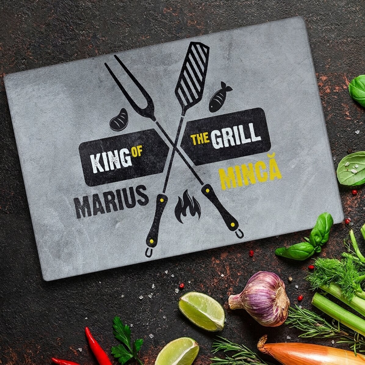 Personalised glass chopper with text - King of the grill