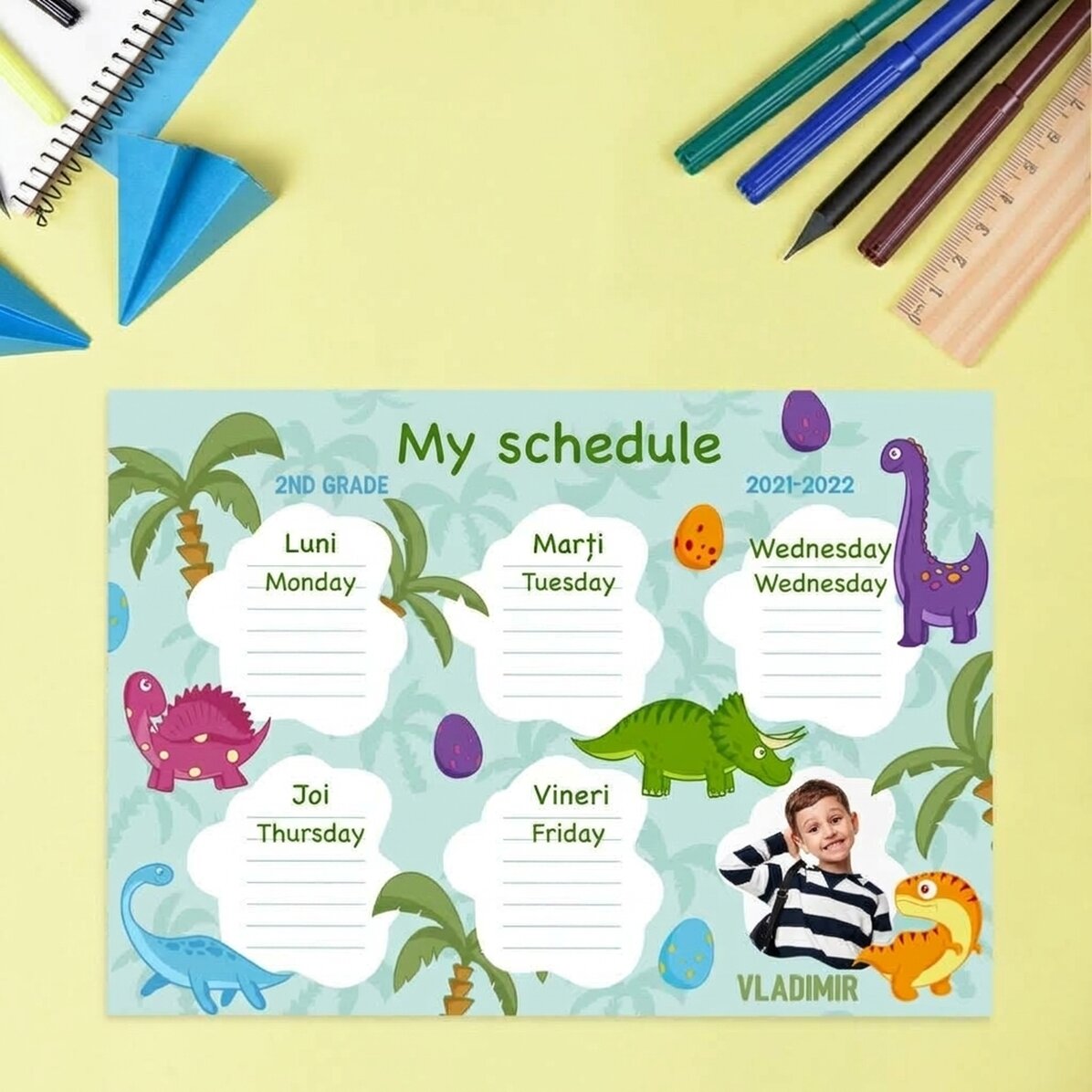 Personalised timetable with a photo and text - Dino
