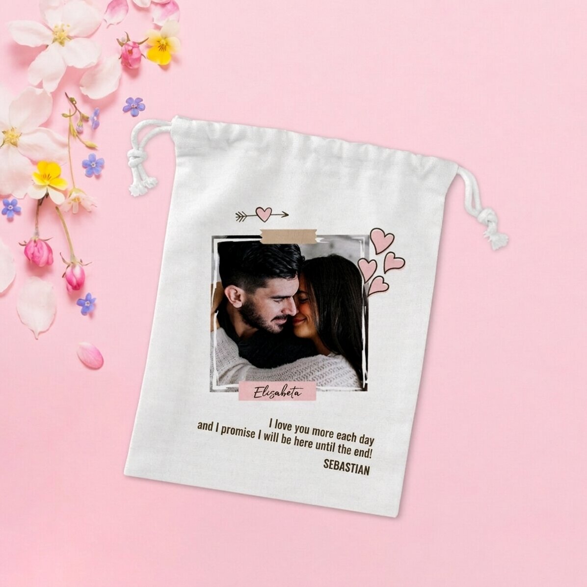 Small gift bag personalised with a photo and text - In love