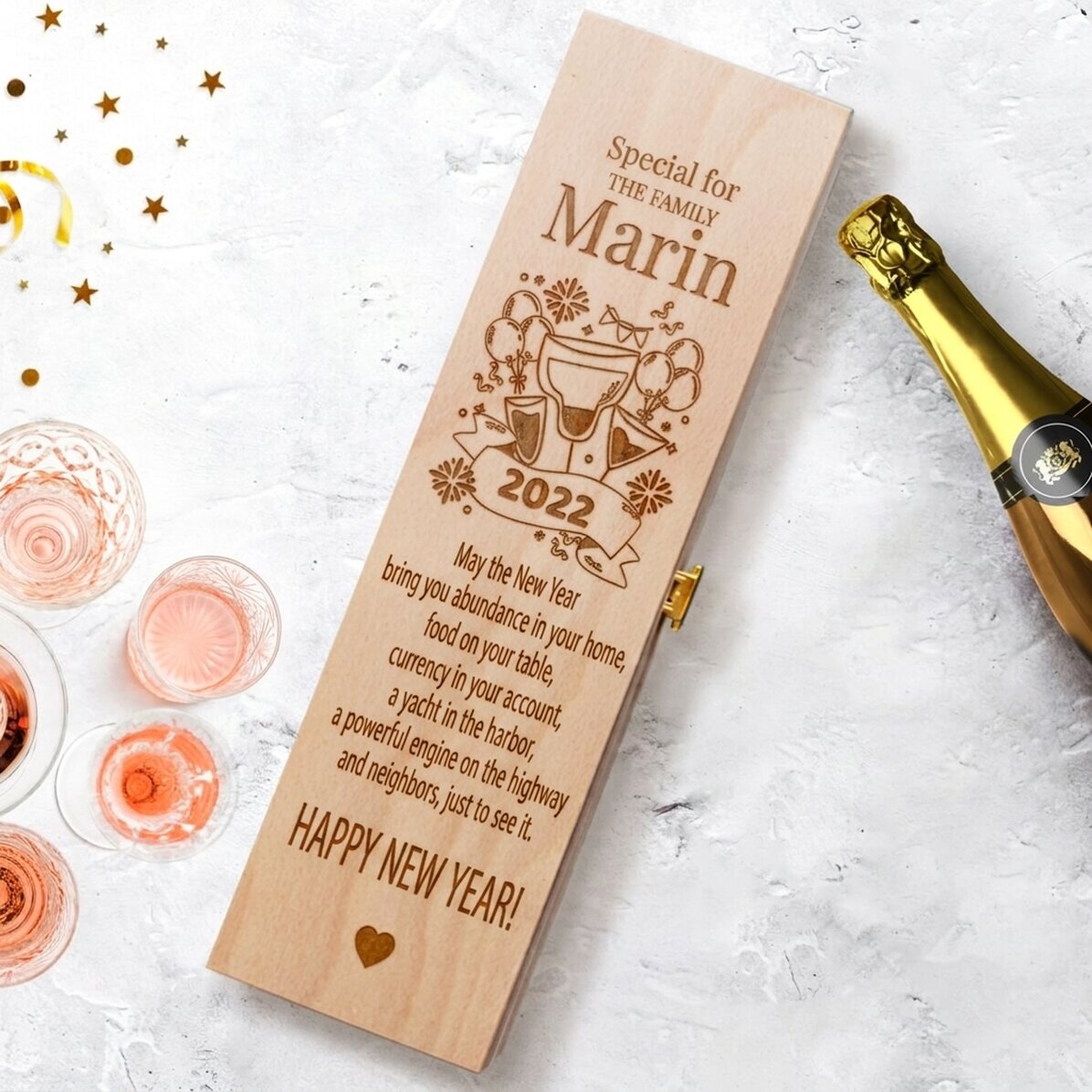 Personalised sparkling wine box with New Year