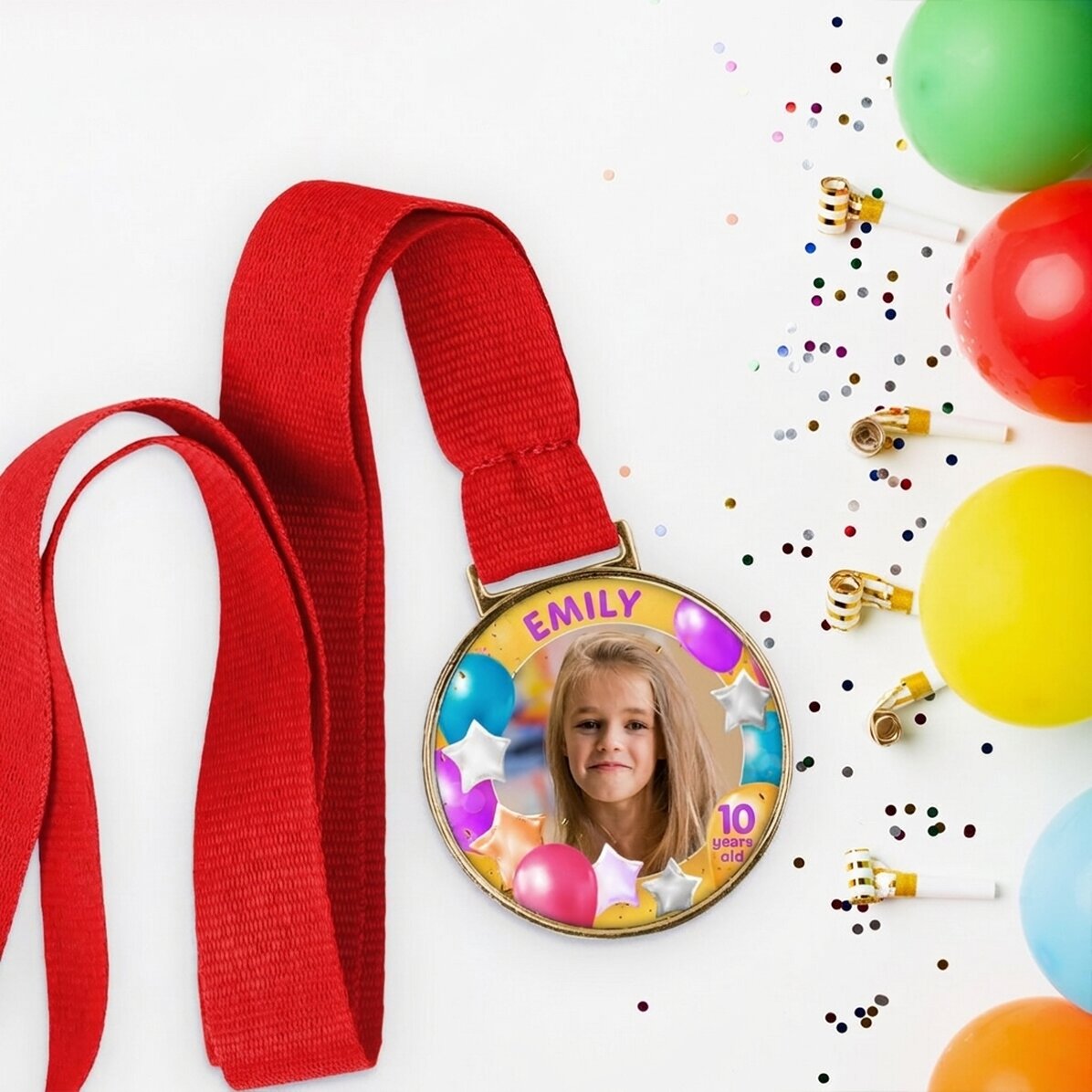 Personalised medal with a photo and text - Happy Birthday