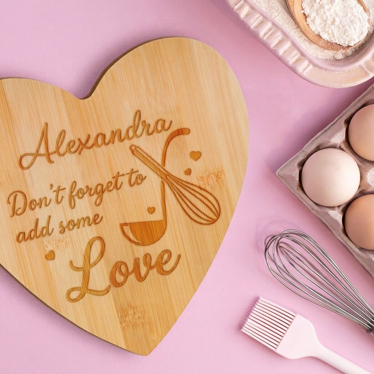 Heart-shaped chopper personalised with name - Love