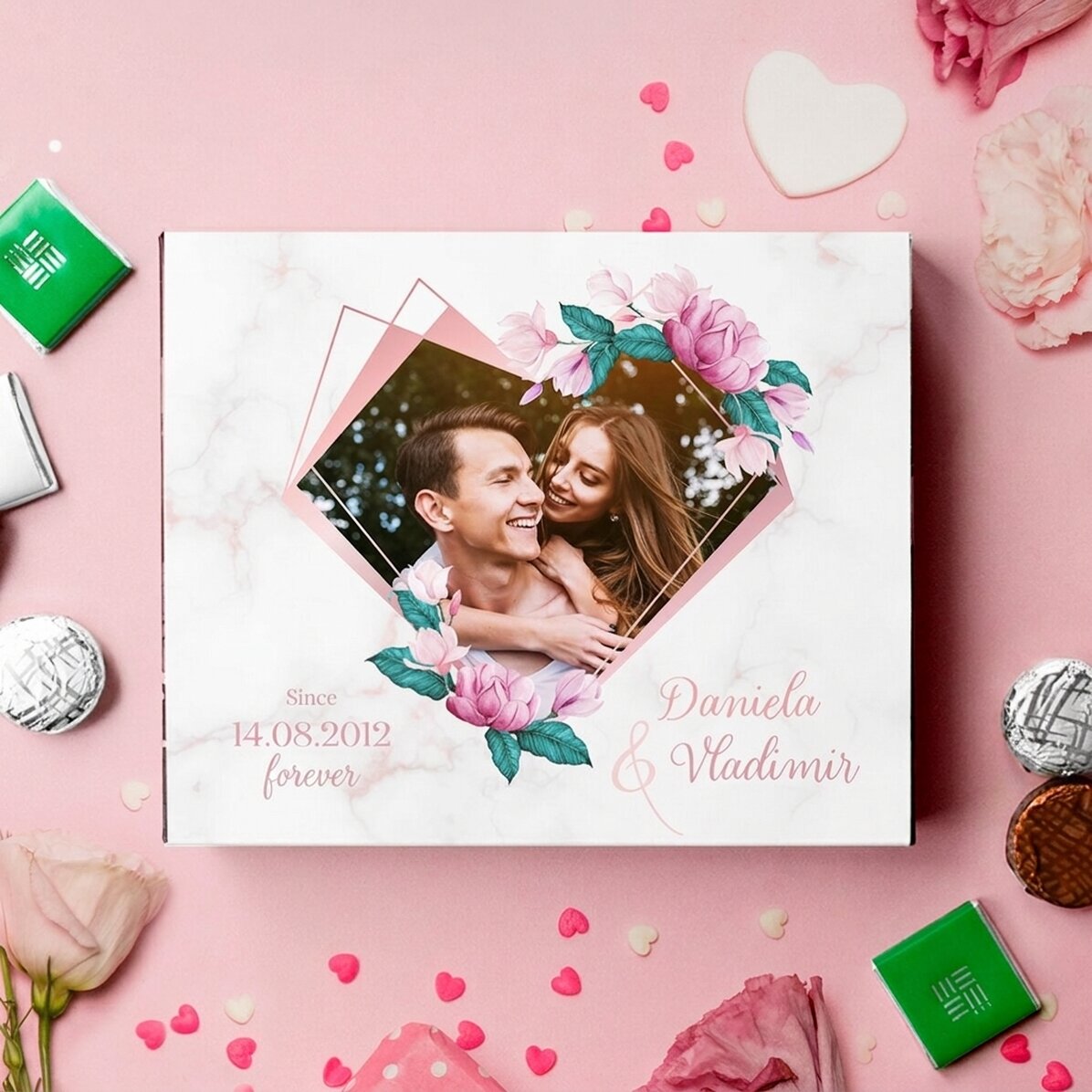 Personalised box of chocolates with photo and text - Heart with flowers