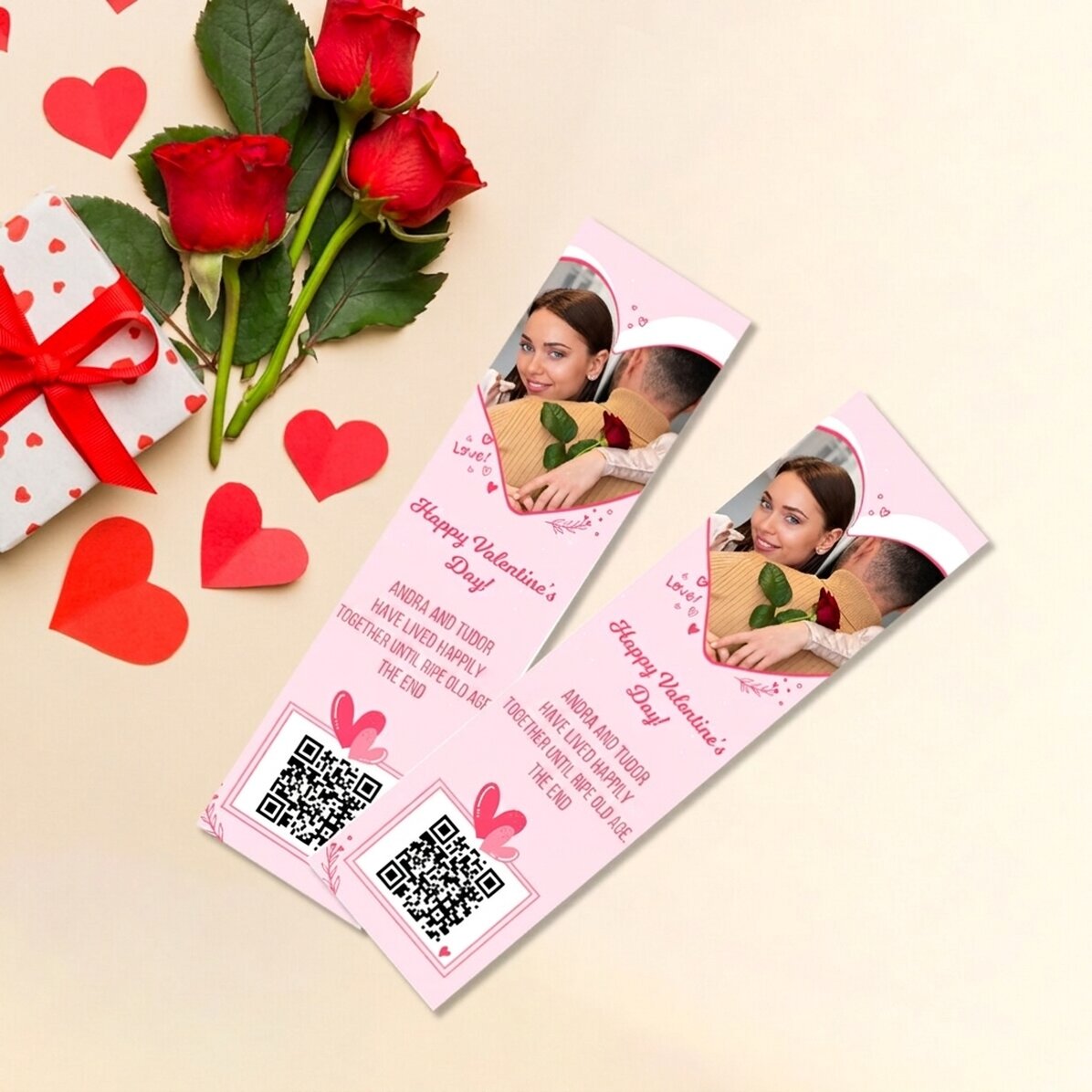Personalised bookmark with photo, text and QR code - Love