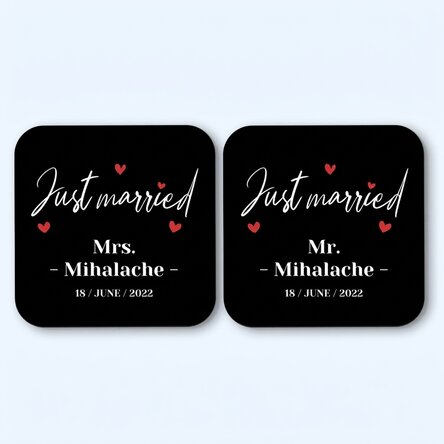 Set of 2 personalised glass holders with text - Just Married