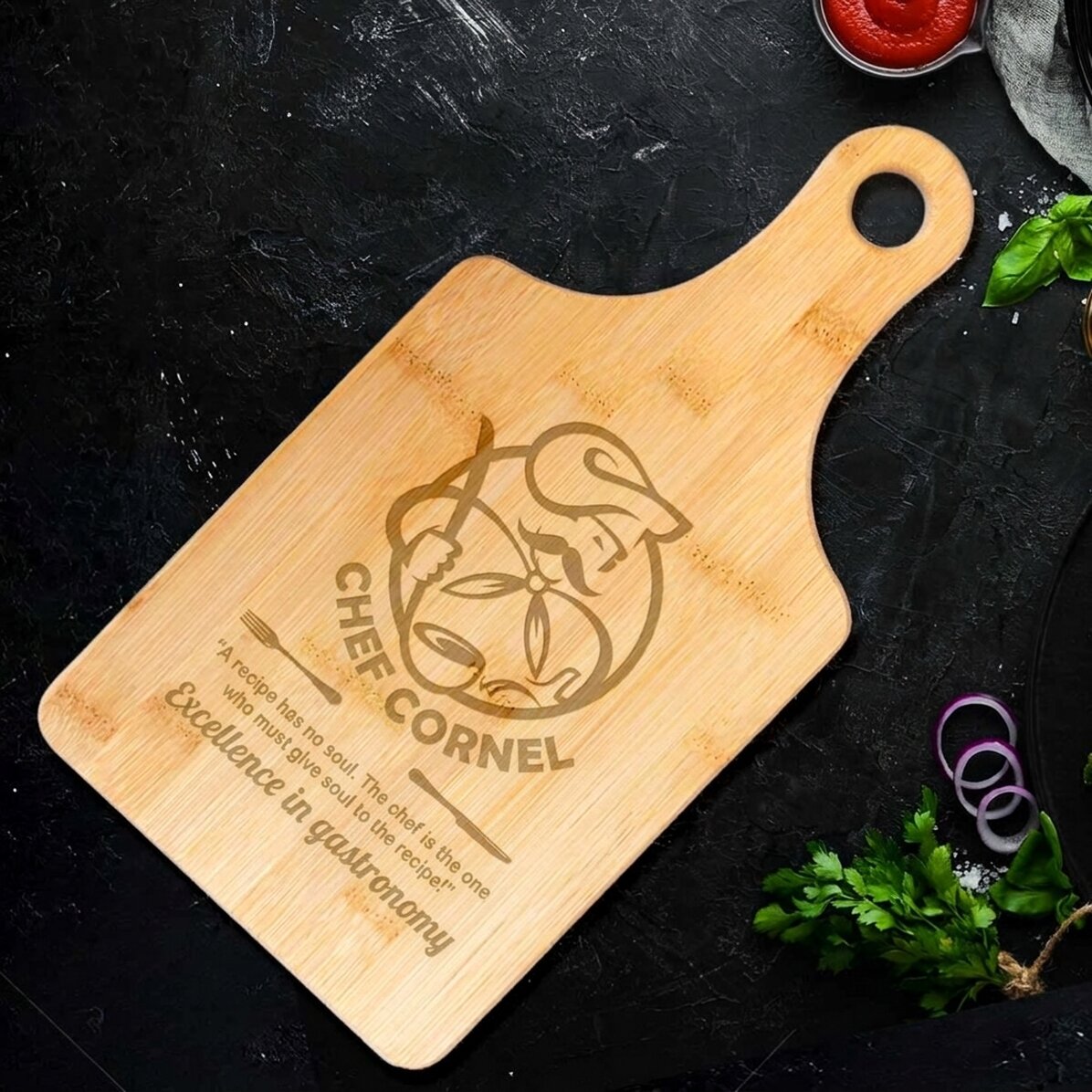 Personalised bamboo chopper - Excellence in gastronomy