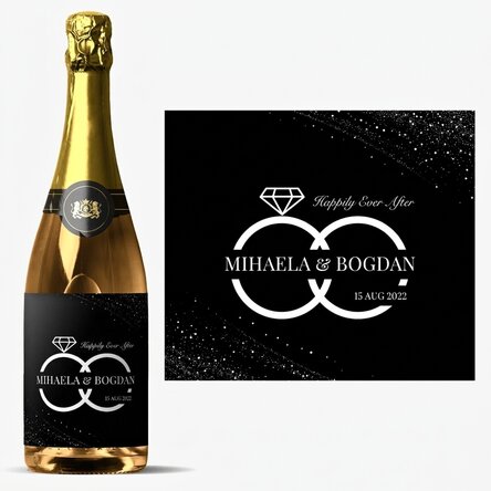 Personalised sparkling wine with name and text for weddings
