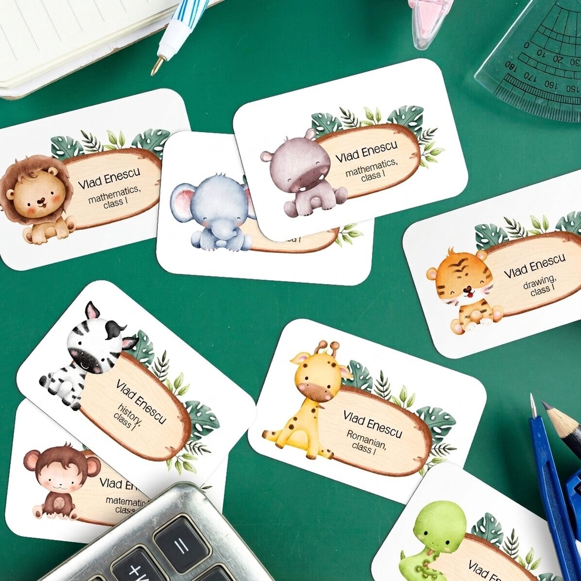 Set of 8 customised stickers (self-adhesive labels) for school with text - Animals