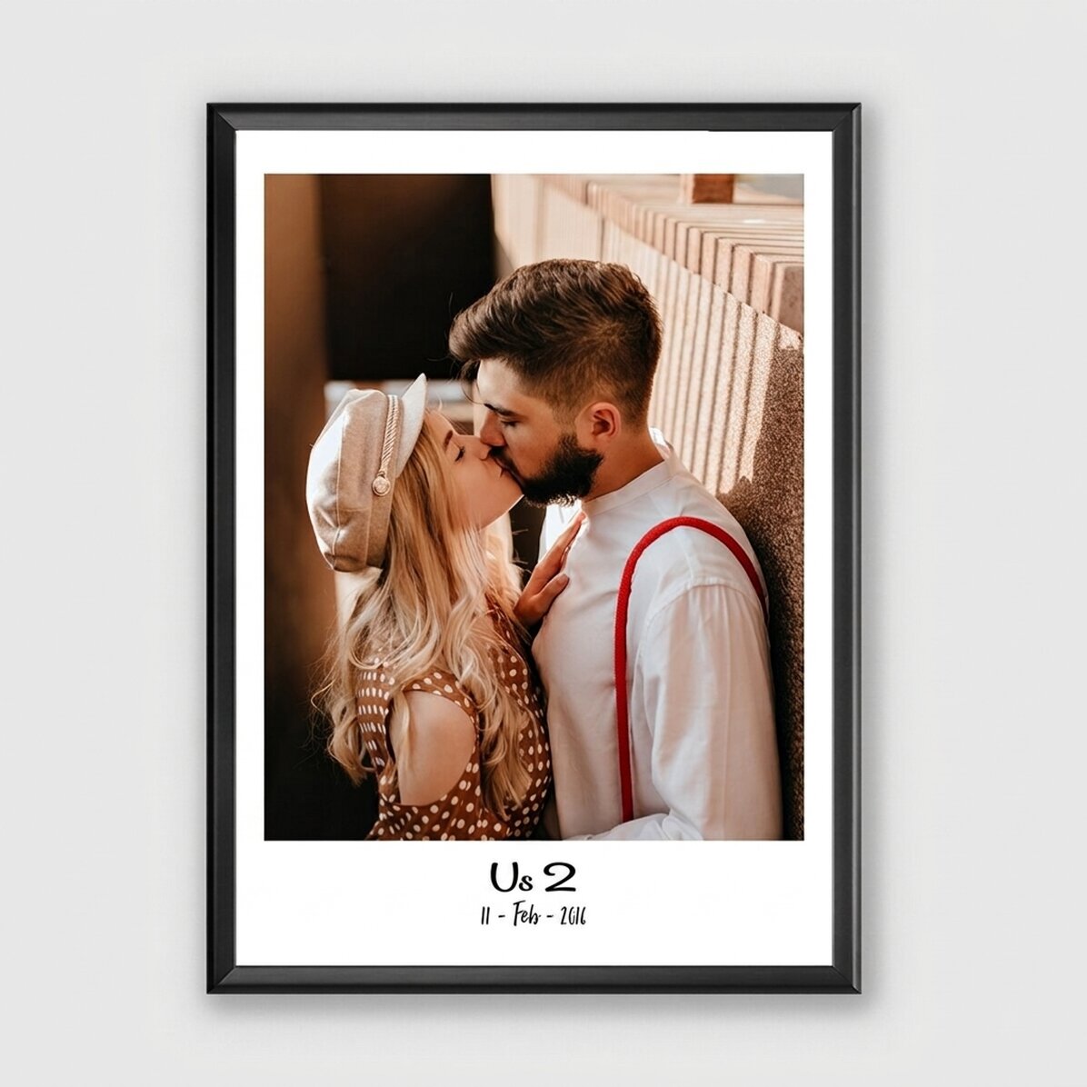 Personalised picture frame with a photo and text