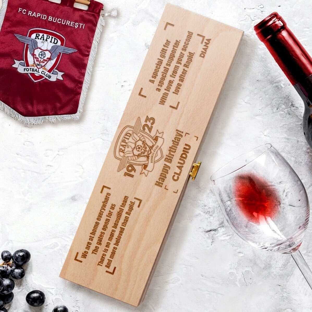 FC Rapid wine box personalised with text - Happy Birthday