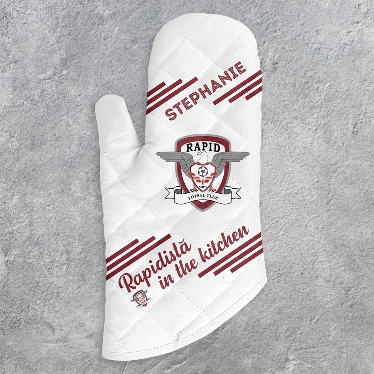 FC Rapid oven glove personalised with name and message