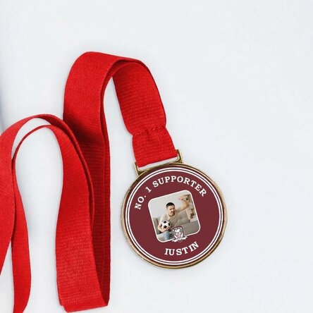 FC Rapid medal personalised with photo and message