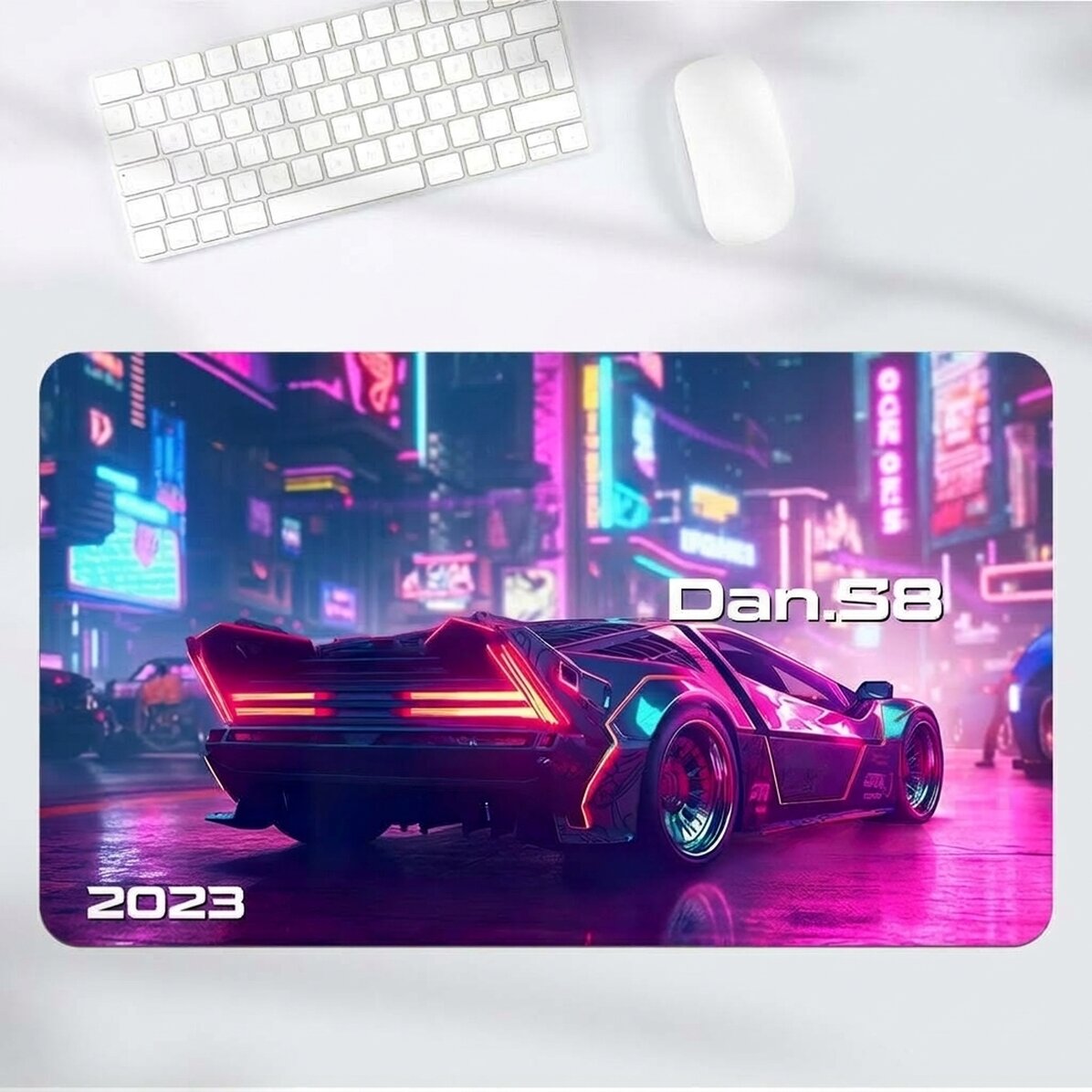 Customised XXL mouse pad with text - Cyberpunk