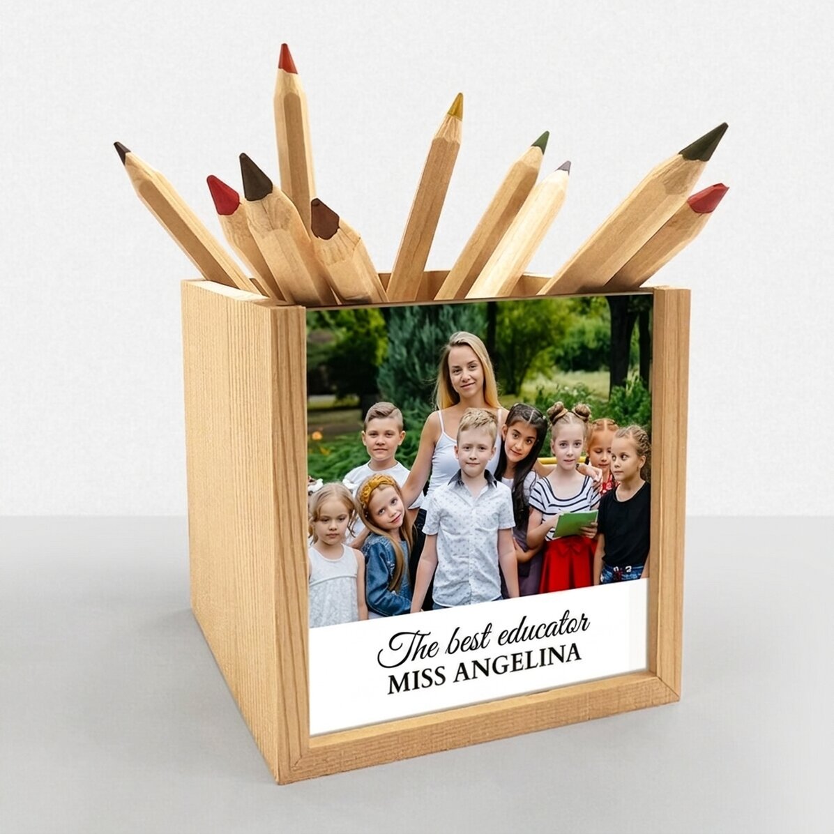 Personalised pencil holder with a photo and message