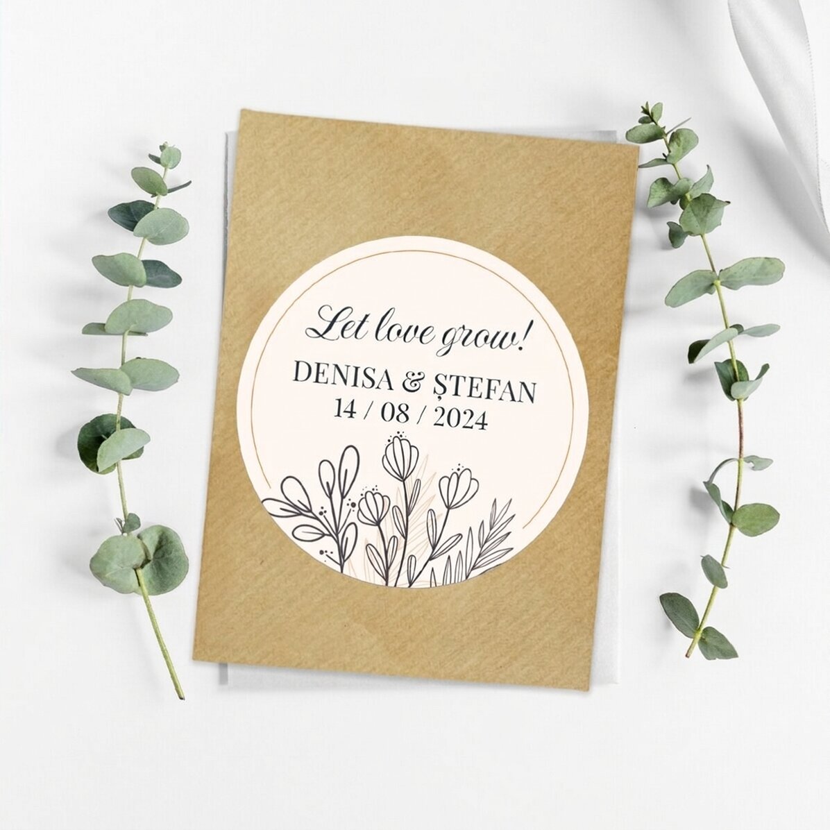 Personalised plantable wedding favour with message - Let love grow