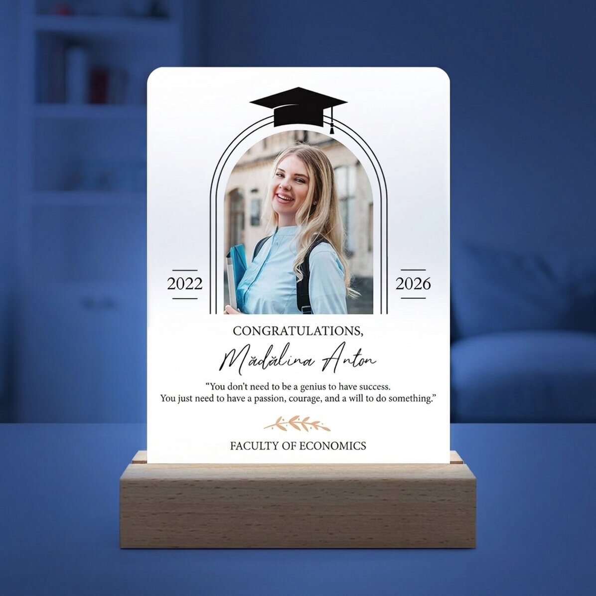 Personalised LED night light with a photo and message - Graduation