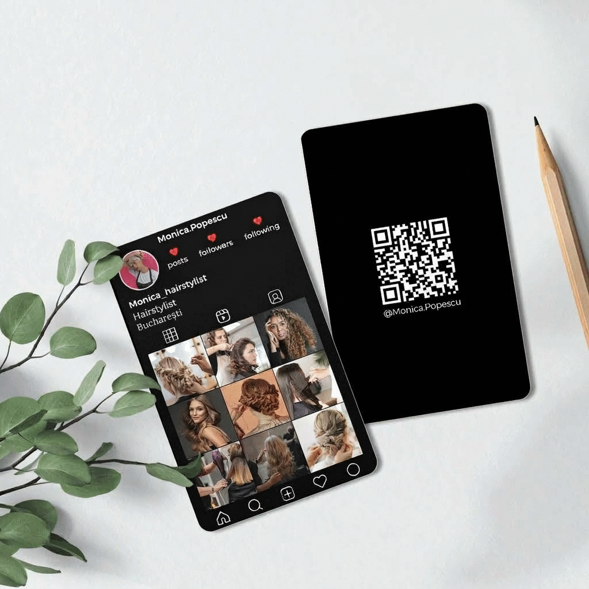 Customised double-sided aluminium business card with QR code, text and photos - Instagram