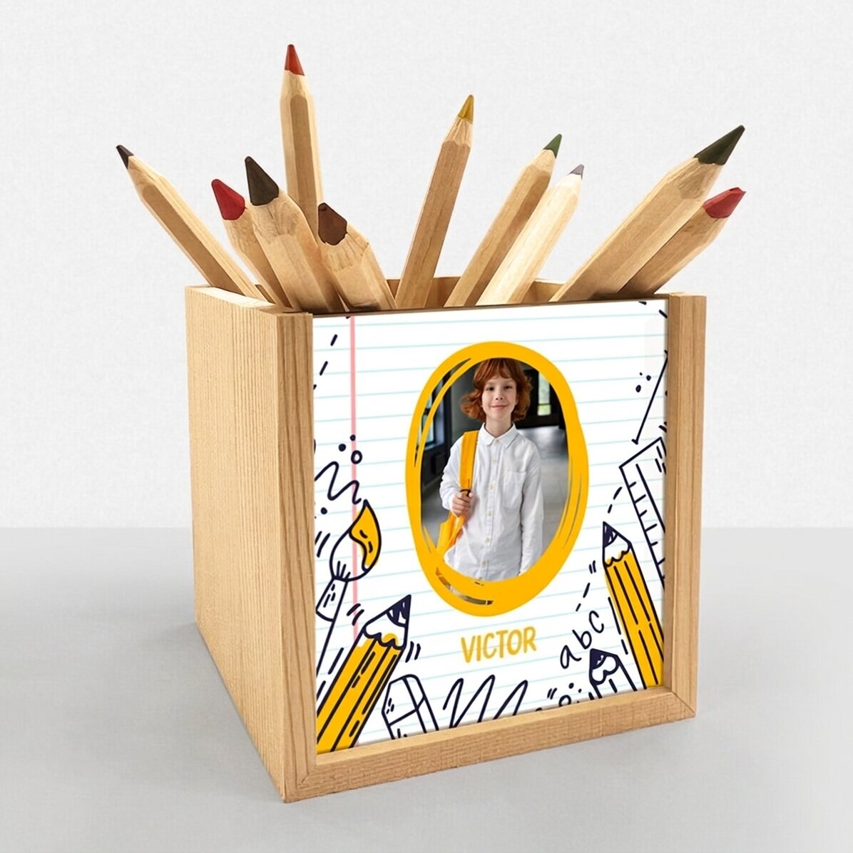 Personalised pencil holder with photo and text