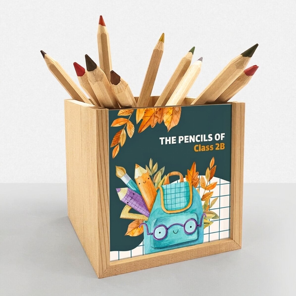 Personalised pencil holder with text