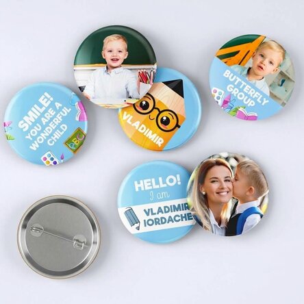 Set of 6 personalised badges with photos and message - Back to School