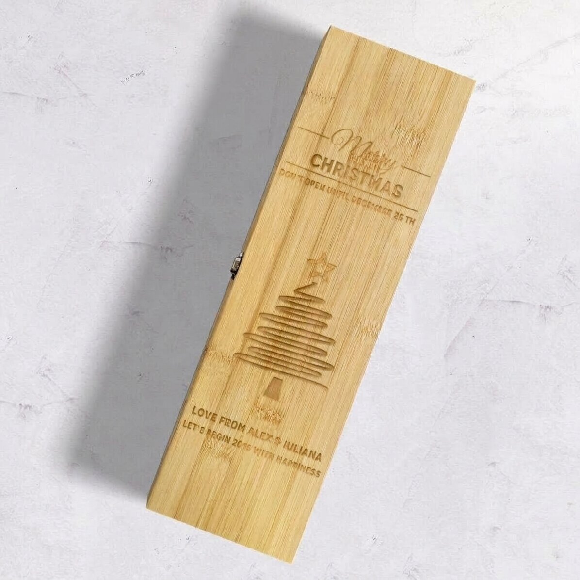 Bamboo wine box with accessories, personalised with a message - Star Christmas Tree