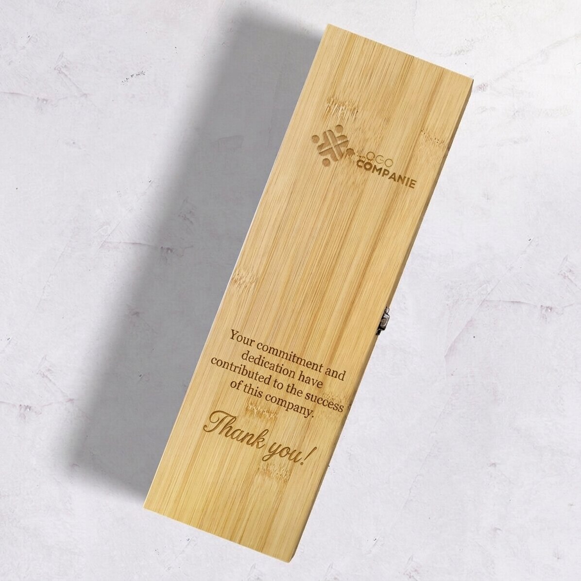 Bamboo wine box with accessories, personalised with logo and text - Thank you!