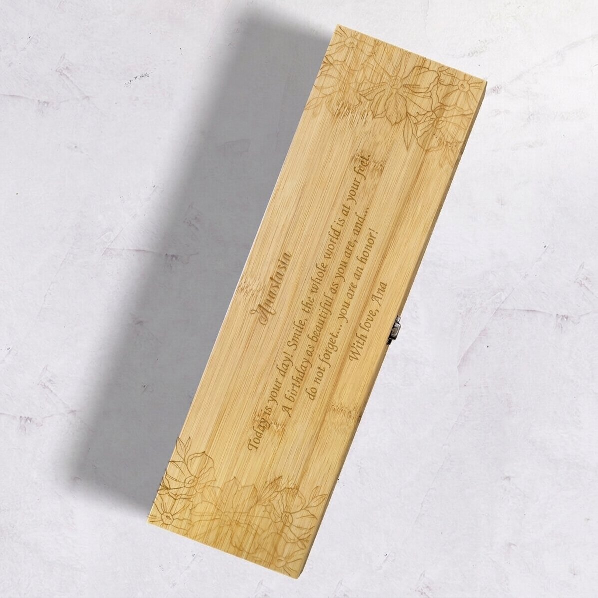Bamboo wine box with accessories, personalised with text