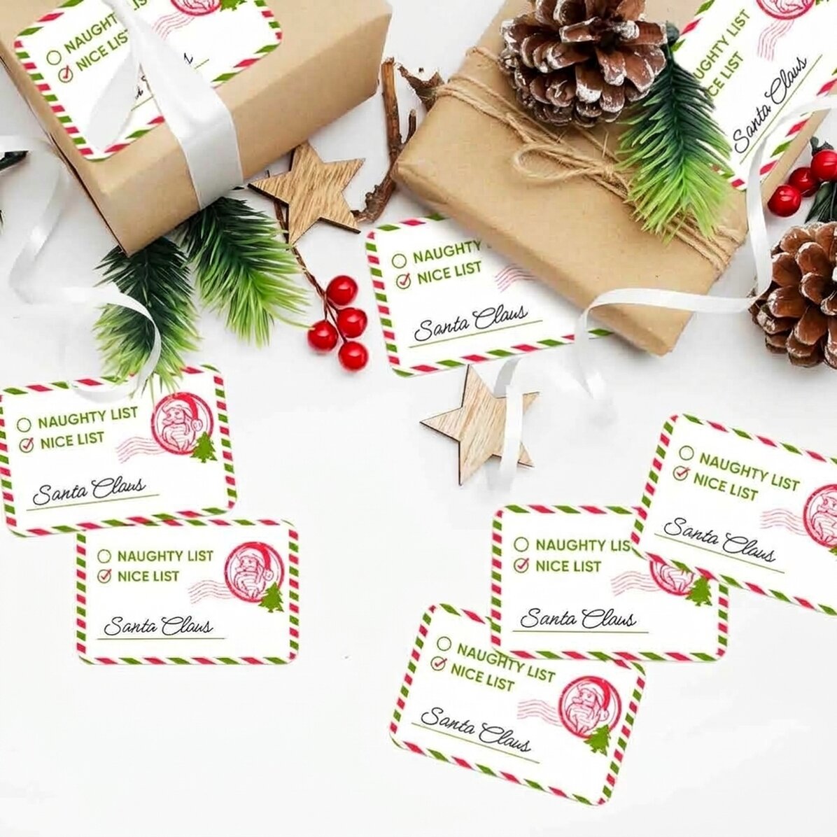 Set of 8 customised stickers (self-adhesive labels) - Naughty List