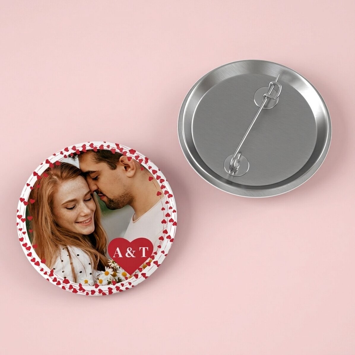 Personalised badge with text and photo - Love
