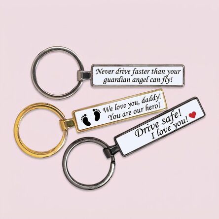 Personalised car number replica keyring with message