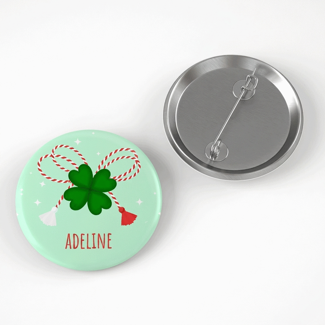 Personalised badge with coloured name