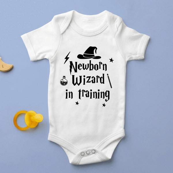 Personalised baby bodysuit with text - Wizard/witch