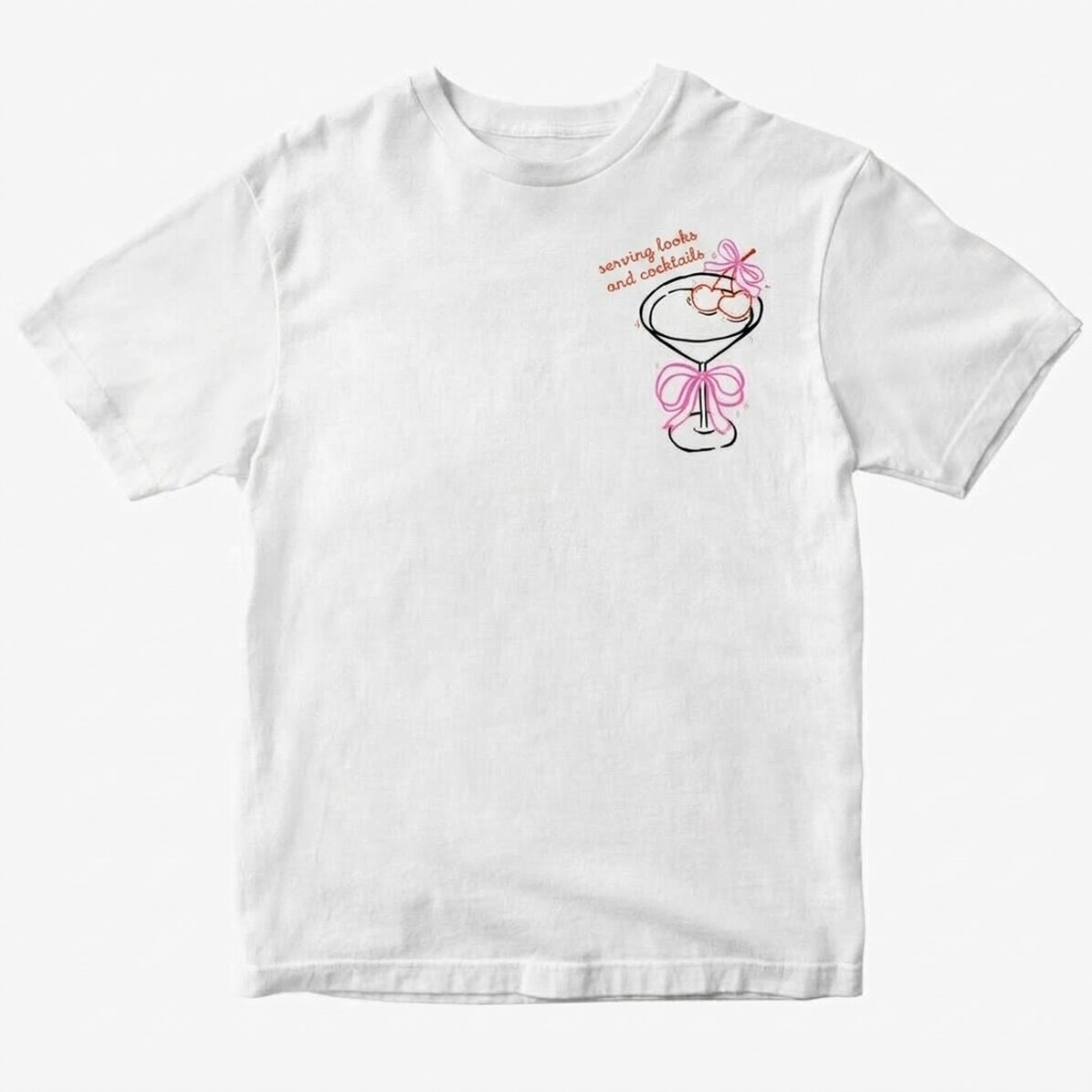 Custom cotton T-shirt with text - Serving looks and cocktails