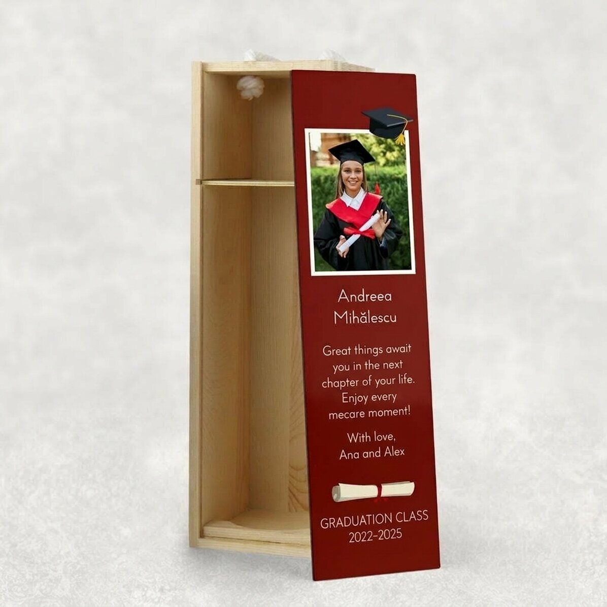 Wine box for one bottle, personalised with a photo and message - Graduation