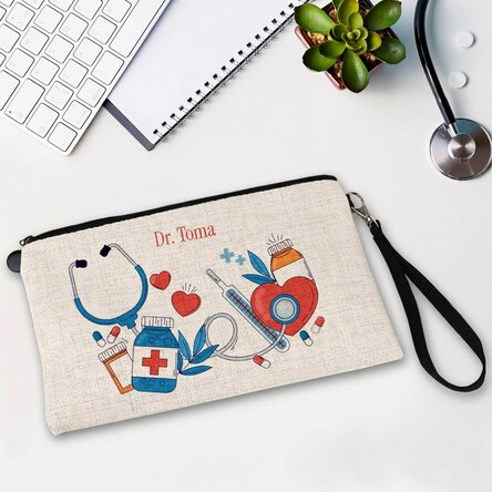 Personalised accessory kit with text - Doctor