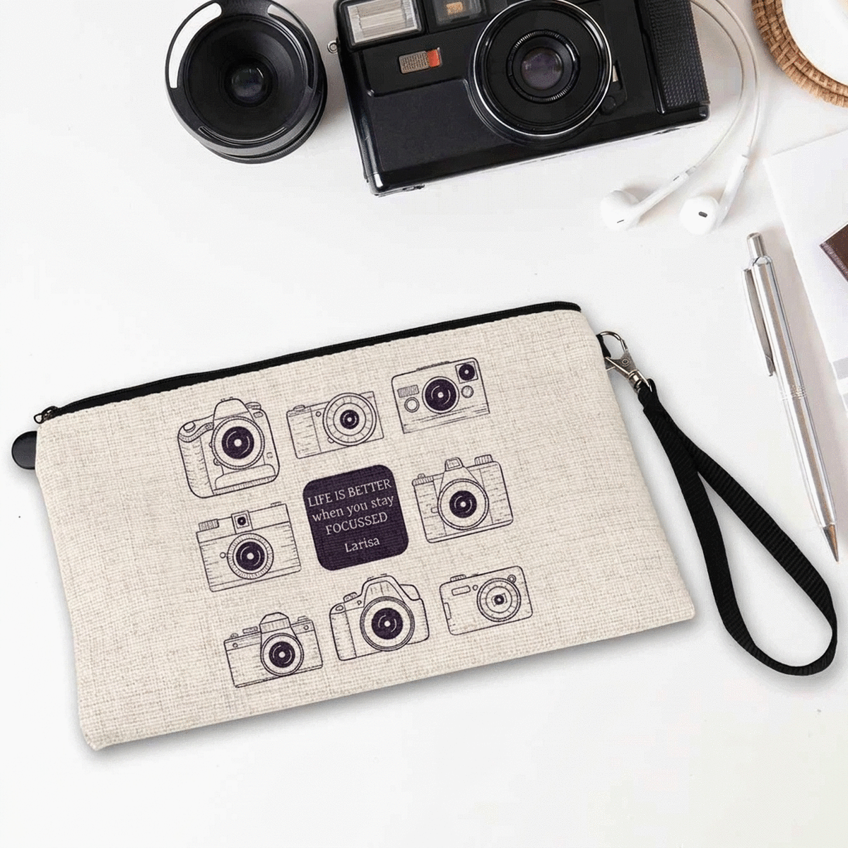 Personalised accessory kit with text for photographers